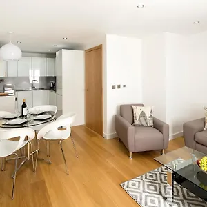 Cambric By Aeria Apartment London