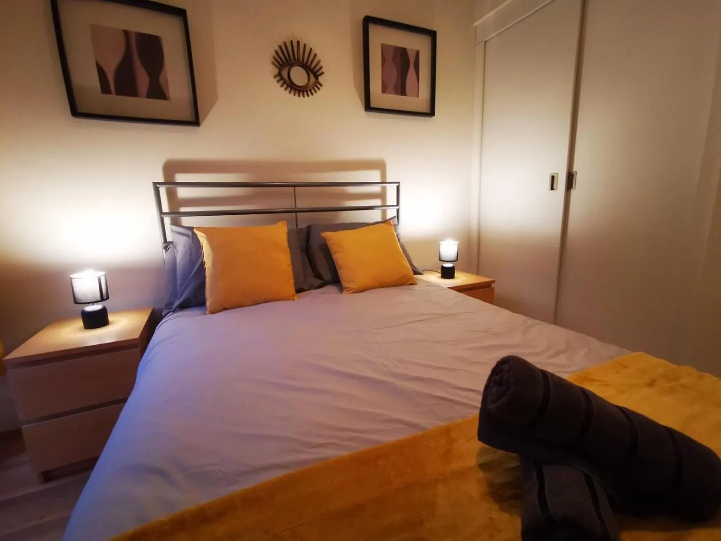 2Br Modern Luxury Loft Apartment Belfast